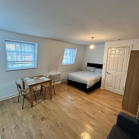 Leicester Studio At City Centre With Free Parking Экстерьер фото